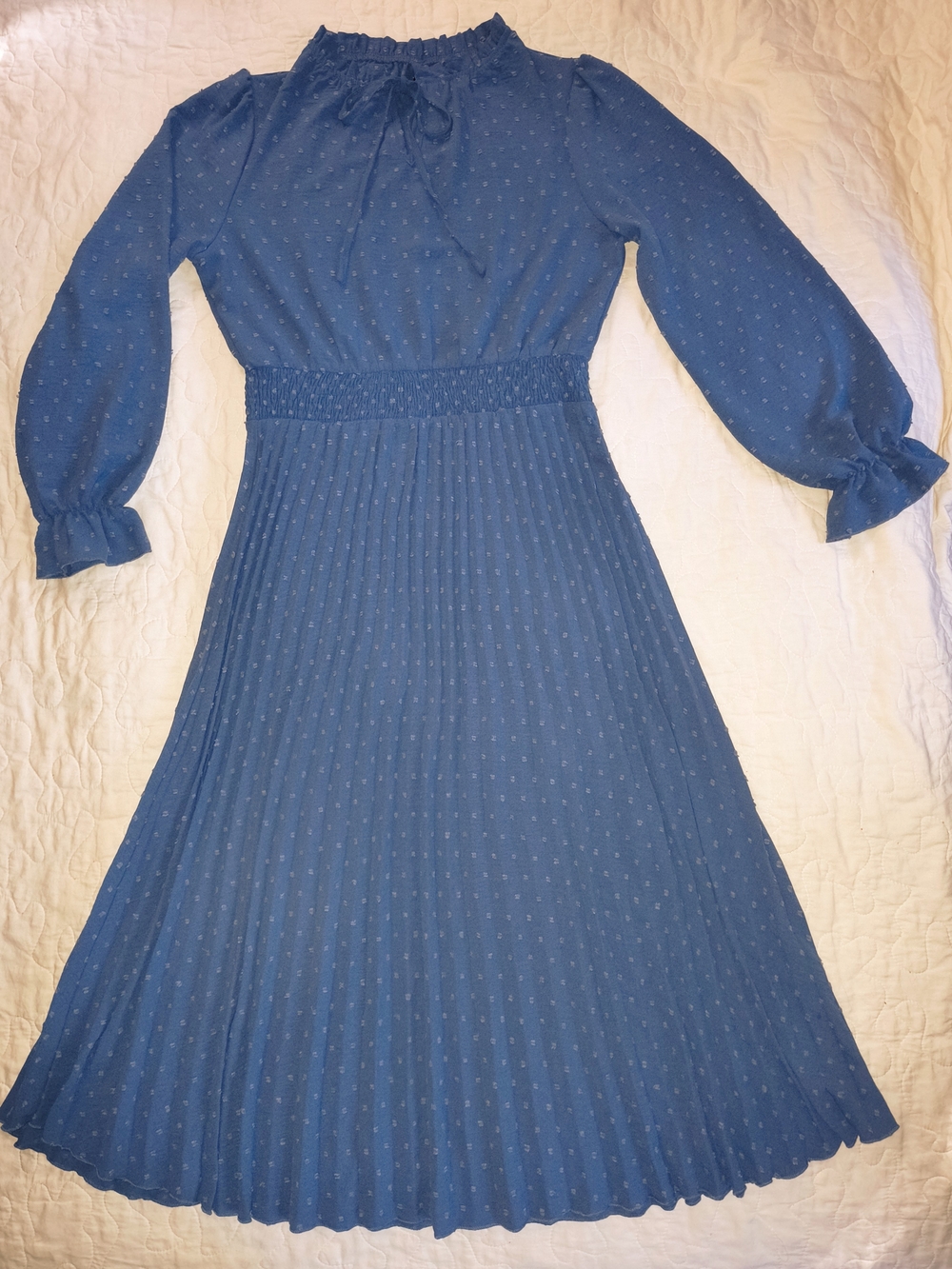 Light Navy Blue Long-Sleeve Pleated Midi Dress with Smocked Waist